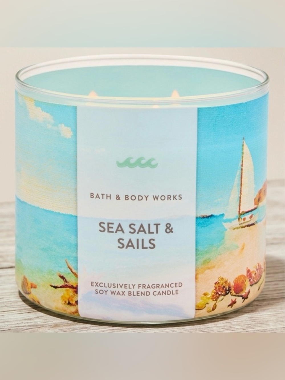 Bath & Body Works 3-Wick Candle – Sea Salt & Sails – Brand New